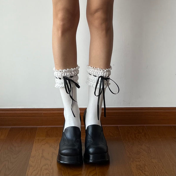 White Ruffle Cotton Crew Socks