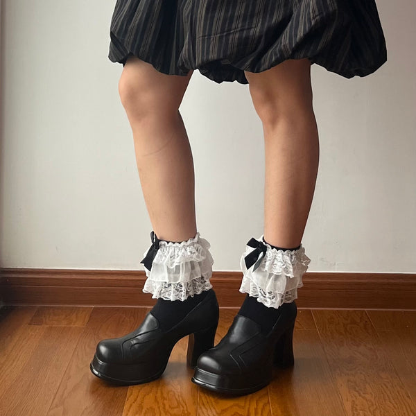 Black Ruffle Cotton Crew Socks