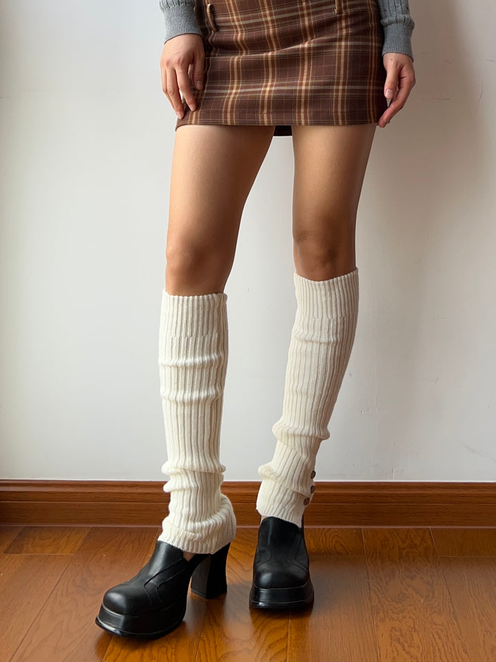 White Button Deco Leg Warmers – Moody MuMu